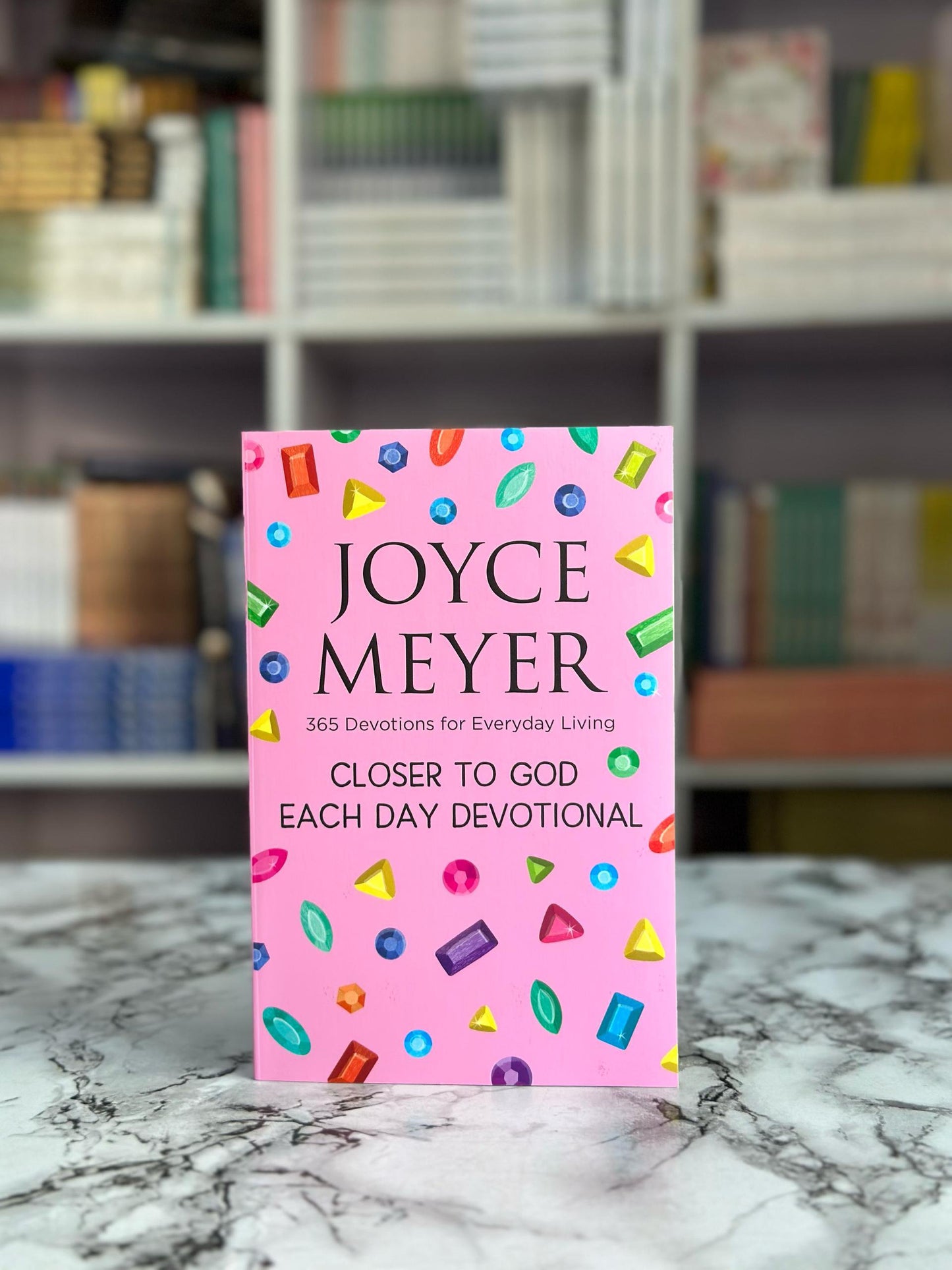 Closer to God Each Day: 365 Devotions for Everyday Living
