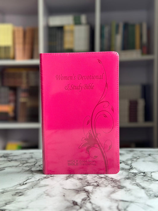 Women’s Devotional And Study Bible