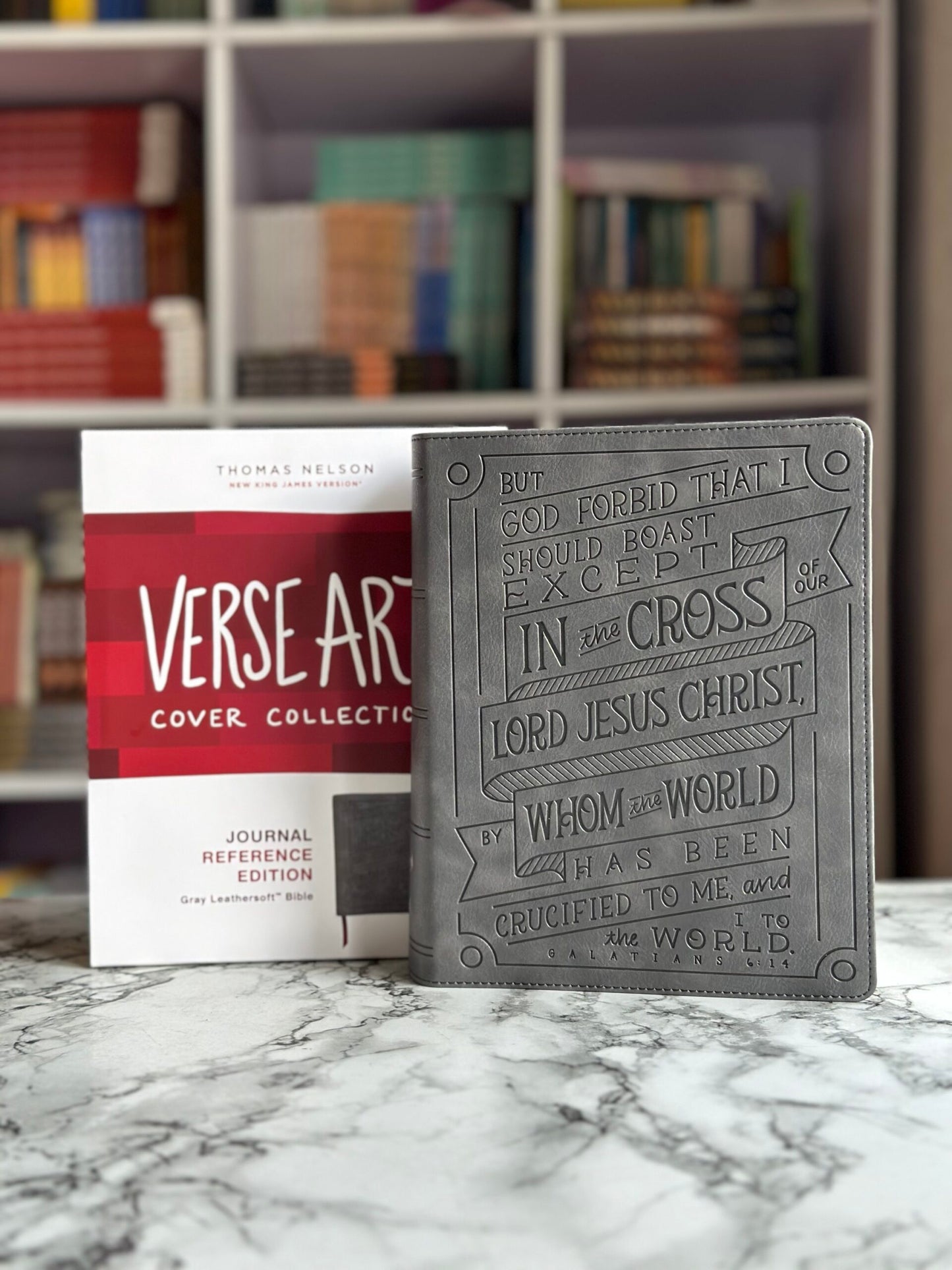 NKJV, Journal Reference Edition Bible, Verse Art Cover Collection, Leathersoft, Gray, Red Letter, Comfort Print