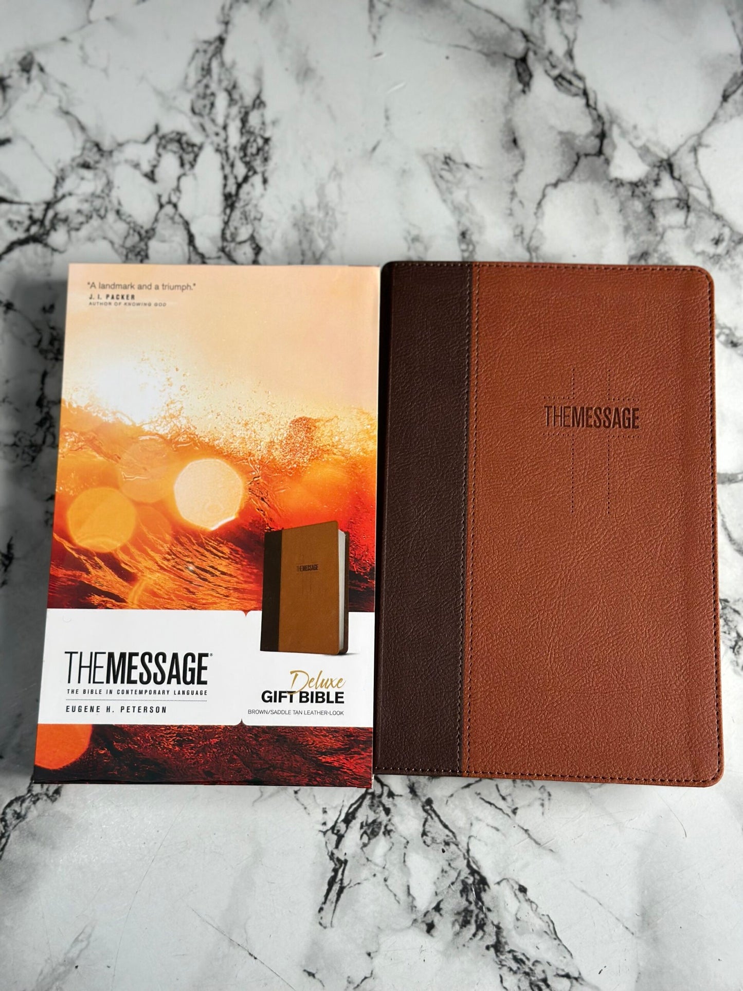 The Message Deluxe Gift Bible (Leather-Look, Brown/Saddle Tan)