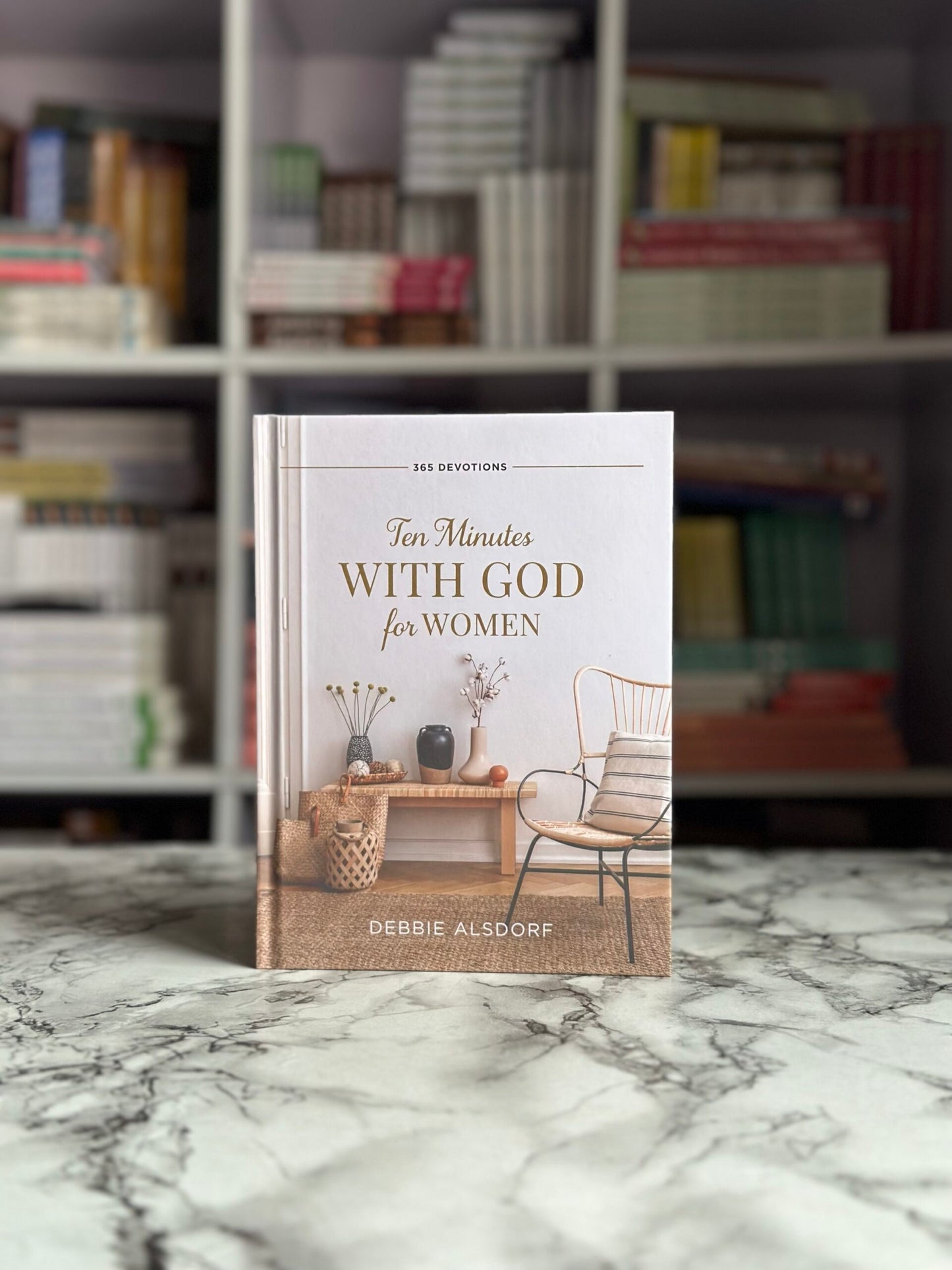 10 Minutes with God for Women: 365 Devotions (Hardcover)