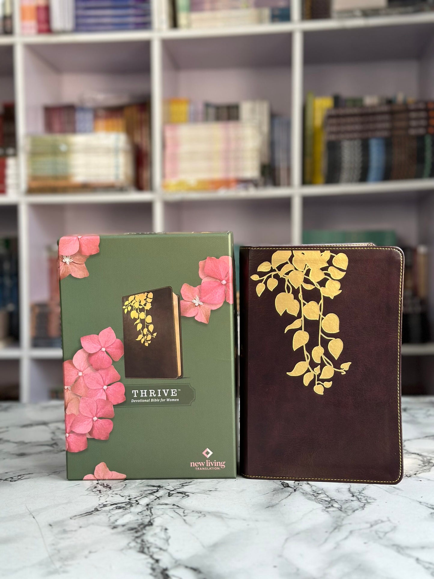 NLT THRIVE Devotional Bible for Women (LeatherLike, Cascade Deep Brown)