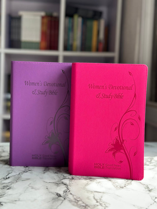 Women’s Devotional And Study Bible