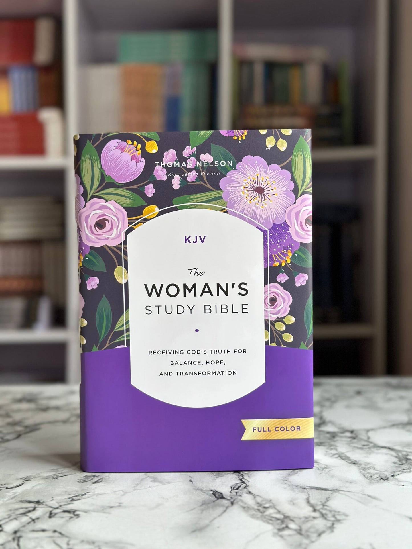KJV, The Woman's Study Bible, Hardcover, Red Letter, Full-Color Edition, Comfort Print: Receiving God's Truth for Balance, Hope, and Transformation