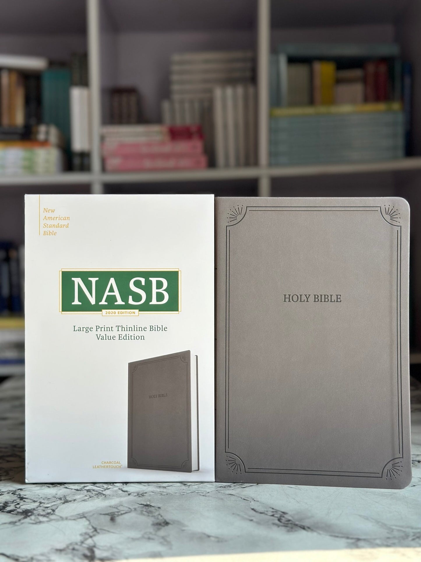 NASB Large Print Thinline Bible, Value Edition, Charcoal LeatherTouch