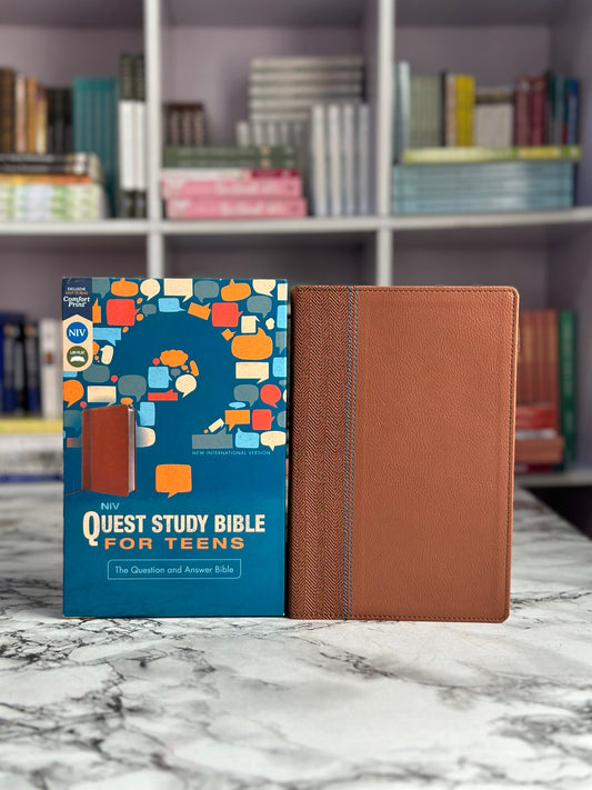 NIV, Quest Study Bible for Teens, Leathersoft, Brown, Comfort Print: The Question and Answer Bible