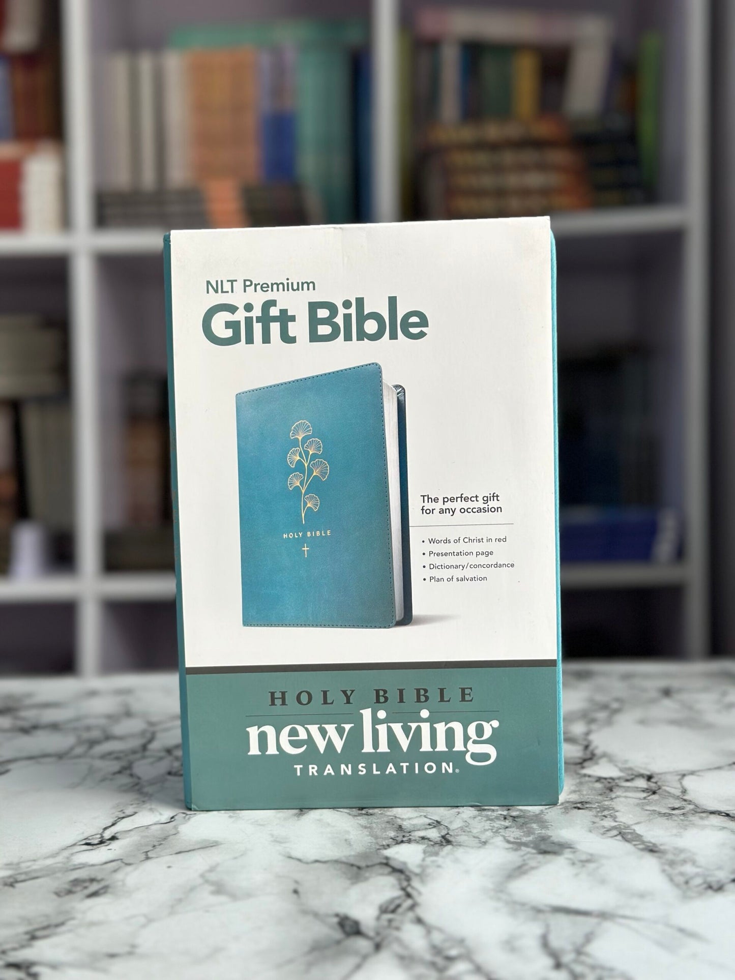 NLT Premium Gift Bible Green Leather