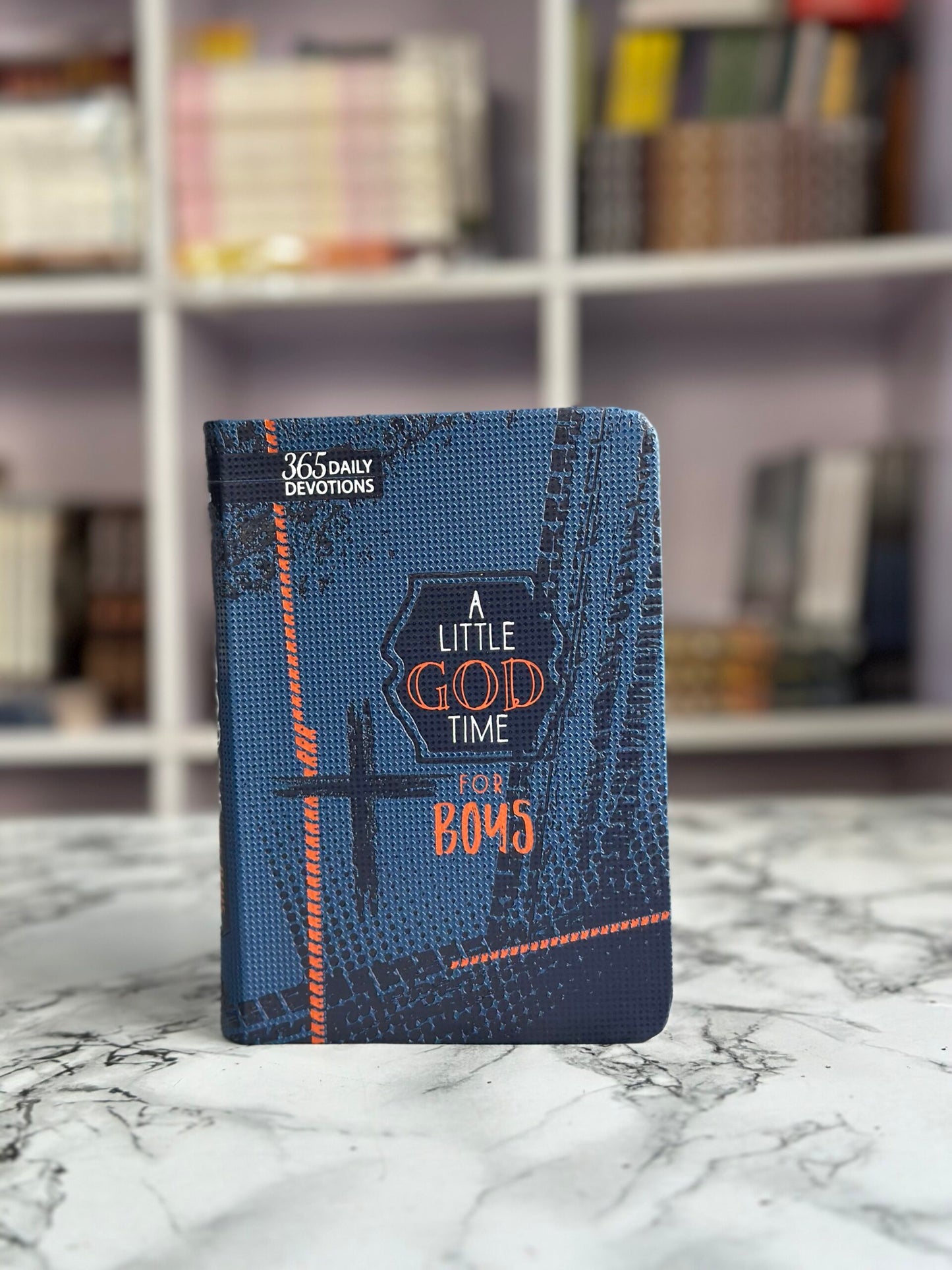 A Little God Time for Boys: 365 Daily Devotions