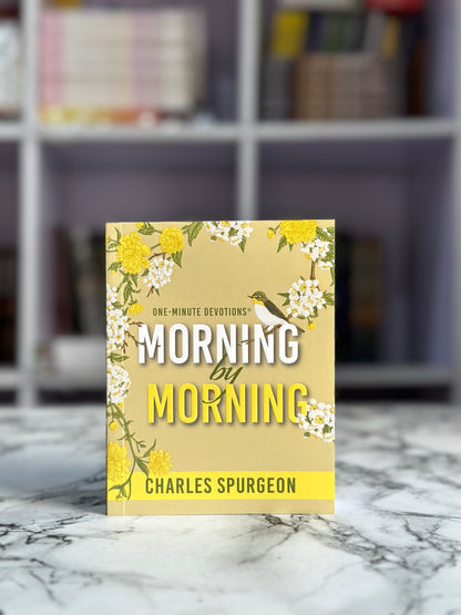 One Minute Devotions Morning By Morning (Paperback)