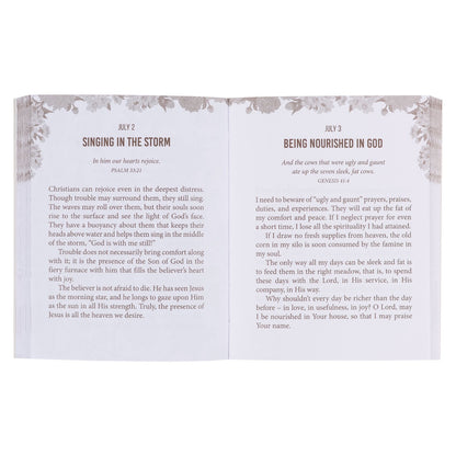 One Minute Devotions Morning By Morning (Paperback)
