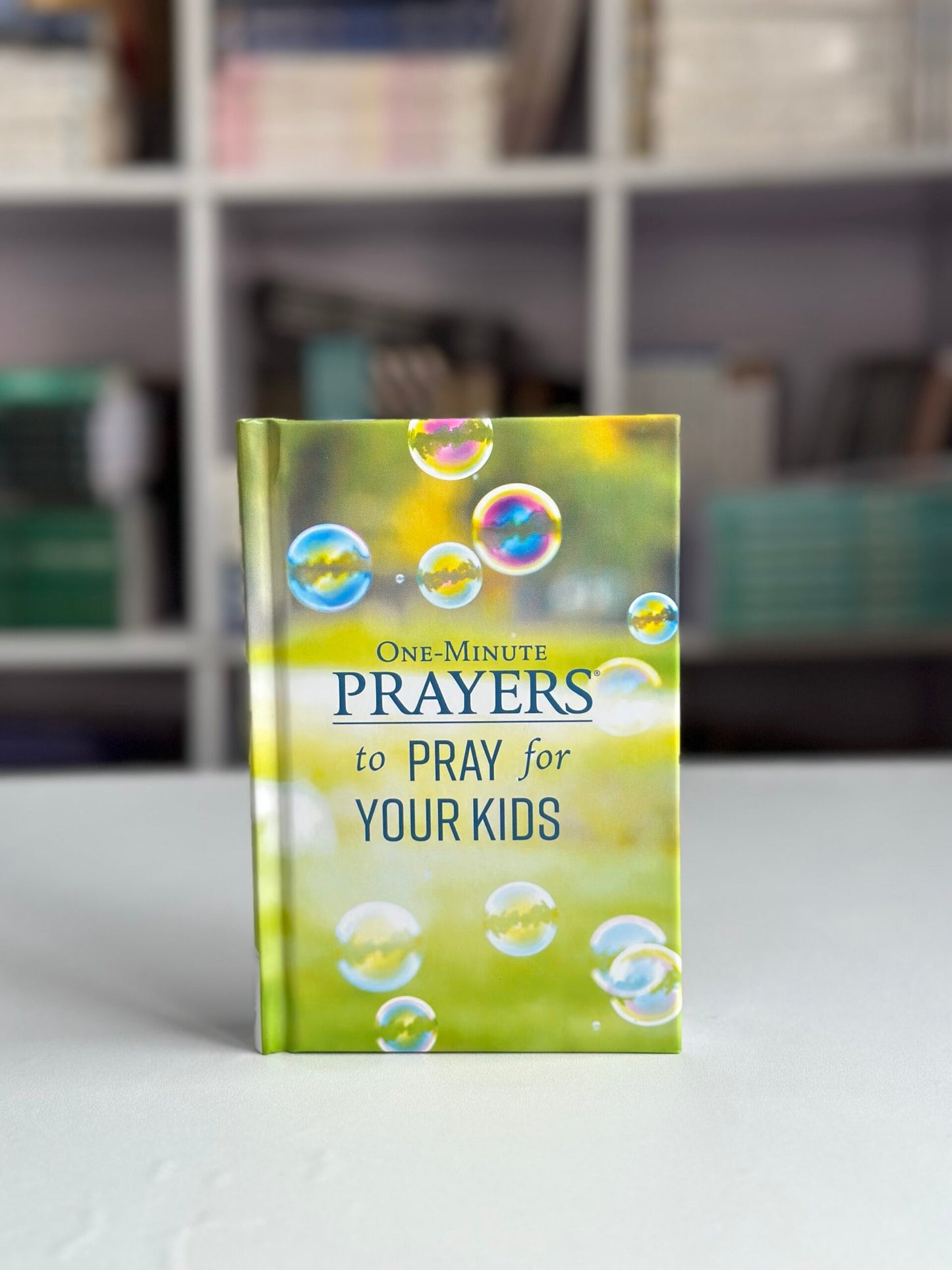 One-Minute Prayers to Pray for Your Kids (Hardcover)